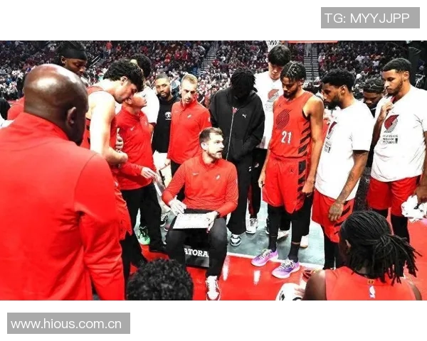 开拓者逆转11分班凯罗罚球失准猪哥失误助贝恩绝杀精彩瞬间回顾