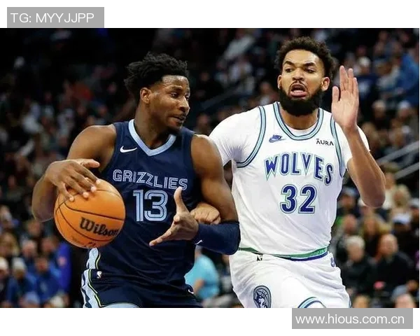 戈贝尔表现惊艳超高效两双数据14分12板1助2帽助球队获胜